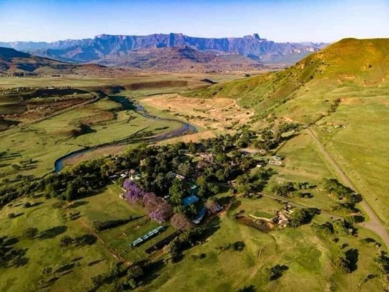 ברגוויל Hlalanathi Drakensberg Resort מראה חיצוני תמונה